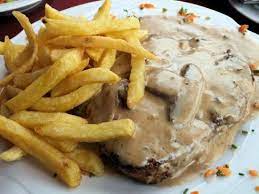 The process of making schnitzel involves pounding boneless pork steaks/chops to an even thickness of about 1/4 inch, then sprinkling it with some salt and pepper. Pork Schnitzel In Mushroom Sauce Bild Von Panorama Restaurant Loreley Sankt Goar Tripadvisor