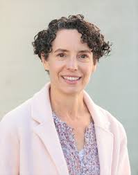 Whitney Couch's Instagram, Twitter & Facebook