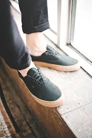 Black And Gum Vans Vans Era Black And Gum Sole Pria