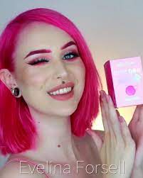 Lime Crime On Instagram Elevated X Effortless In Juicy Unicornhair Full Coverage Semi Permanent Dye Evelina Forsell Free Unicorn Hair Beauty Lipstick Hair
