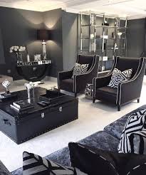 The print of this foyer's floral wallpaper is traditional enough, but in black and white it looks so fresh and exciting. 25 Black And White Living Rooms That Inspire Digsdigs