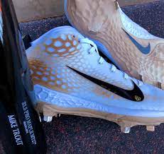 3.0 out of 5 stars 7. Mike Trout Pro 5 Cleats Online