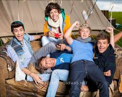 текст песни One Direction Live While We Re Young Photo Shoot From The Live While We Re Young Video One Direction Pictures One Direction Images One Direction Videos