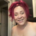 Lisa Blakney's Instagram, Twitter & Facebook