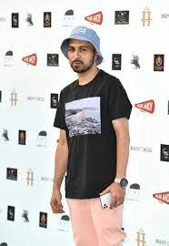 Deacon was found guilty of harassment without violence, banned from contacting clarke and ordered to pay £500. Adam Deacon I Had A Breakdown During Lockdown London Evening Standard Evening Standard