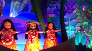 Disney La Maison Des Poupees It S A Small World Youtube