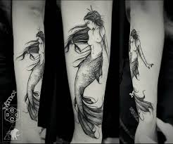 Black And White Mermaid Sleeve Tattoo 164 Likes 13 Comments Jonathan Esco Cruz Esco 1313 On Instagram D I N G L E H O P P E R Thanksforlookin Mermaid Tattoo Siren Tattoo Sleeve Tattoos