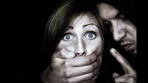 Aggression und angriffslust ,aggressionen und gewalt ,umgang mit aggressiven partner ,liebe mit wut im bauch , aggressives verhalten beim ehemann , aggressives verhalten bei ehefrau , meine frau ist aggressiv was tun , beziehungsprobleme , häusliche gewalt: Verbale Gewalt 5 Tipps Um Respekt Zuruckzubringen