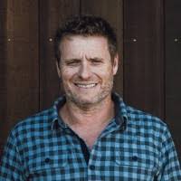 200+ Profile mit dem Suchbegriff „Breen“