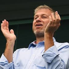 So eine yacht gab es noch nie. 2 Platz Roman Abramowitsch Die 5 Reichsten Klub Besitzer Der