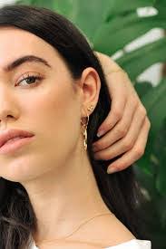 Calvin Gold's Instagram, Twitter & Facebook