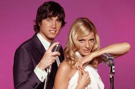 His current age 46 years. As Vernon Kay Faces Another Sexting Scandal A Look Back At His Rocky Marriage To Tess Daly Mirror Online