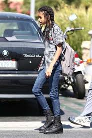 Willow previously said that she was open to polyamory in a 2019 red table talk, saying, i love men and women equally. Willow Smith Fashion And Style Willow Smith Dress Clothes Hairstyle Famousfix