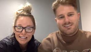 Bryce and melissa's twins will be a world first for the married at first sight franchise. Yo0zntjra0epkm