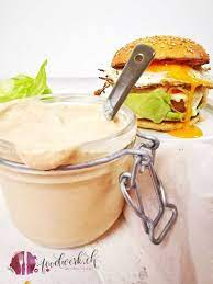 die beste burgersauce jetzt noch schneller zubereitet food blog schweiz foodwerk ch rezept burgersauce rezept rezepte burgersauce