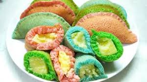 Soal rasa, martabak lenggang ini sangat lezat kok. Resep Martabak Lenggang Anti Gagal Cemilan Enak Dan Mudah Youtube