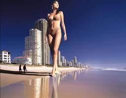 Giant Naked Woman - 40 photos