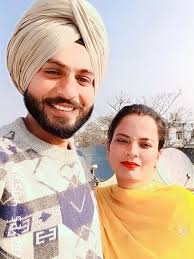 💛💛❤️❤️