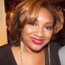 Shari Flynn's Instagram, Twitter & Facebook