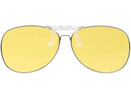 Les lunettes à verre jaune sont appréciées la nuit, car elles aident à mieux évaluer les conditions de route notamment pour les distances. ØªÙØ³ÙŠØ± ÙŠØ¸Ù‡Ø± Ø§Ø¹Ù…Ø§Ù„ Lunette Conduite De Nuit Avis Sjvbca Org
