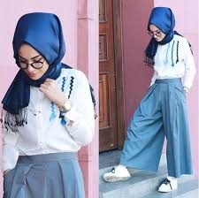 Sena Sever Sena Sever Tesettur Pantolon Modelleri 2020 Hijab Fashion Inspiration Modern Hijab Fashion Hijab Fashion