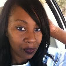 Erika Kaye's Instagram, Twitter & Facebook