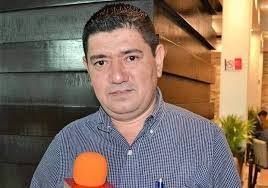 Arnoldo Cardenas's Instagram, Twitter & Facebook