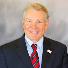 Robert Carling's Instagram, Twitter & Facebook