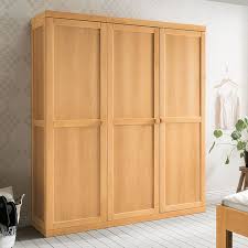 Der kleiderschrank noce besticht zum beispiel durch sein zurückhaltendes design, das zu beinahe jeder stilrichtung passt. Kleiderschranke Aus Massivholz Schadstoffgepruft