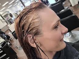 Susan Harrison ,Stylist/Colorist