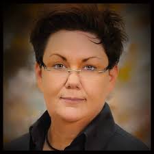 Understanding Human Communication 13th Edition Pages 1-50