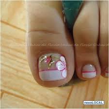 Para ir a la estos son algunos modelos de uñas para los pies bastante interesantes y algunos muy sencillos de realizar. Estilo Frances Con Rosas Unas Manos Y Pies Disenos De Unas Pies Manicura De Unas