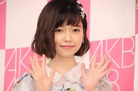 アイドルグループ akb48の元メンバーで 女優の ぱるる こと島崎遥香が 自身のtwitterにてノーメイク姿を公開 美しすぎるすっぴんが反響を呼んでいる 島崎遥香 ぱるる 顔 画像