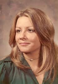 Julie Benning's Instagram, Twitter & Facebook