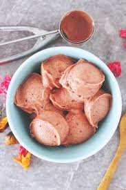 Succombez A La Nice Cream La Glace Maison Vegan Qui Fait Fureur Glace Maison Creme Glacee A La Banane Recettes De Glaces Maison