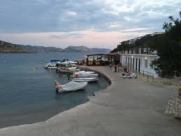 Καιρός, άνεμοι, μέγιστες και ελάχιστες θερμοκρασίες, ανατολή και δύση. Restaurant Calypso Anabyssos Kritikes Estiatoriwn Tripadvisor