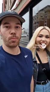 Quand le réalisateur veut tourner une vidéo promo ! Chez Pokemaths ! , 254  rue Brock Drummondville ! 😂😂, Crédit : Alexandre Lapuissance