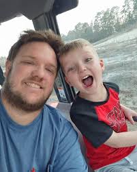 Daily Driver Daniel Parker from Raeford is the driver of the Shaw, Southern  Curb & Gutter, A-1 Lot Clearing and Landscaping #10 in the Willy's Carb &  Dyno Shop, LLC UMP Modified