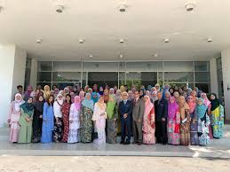 Rancangan travelogue, 'turun padang' bersama tetamu jemputan ahli dun pertang, jelebu, yb dato' haji jalaluddin haji alias. Twitter à¤ªà¤° Stride Mindef Lawatan Turun Padang Pengerusi Puspanita Cawangan Mindefmalaysia Ke Kompleks Induk Stride Kajang