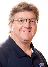 Bengals rally from way back to clip Bantams