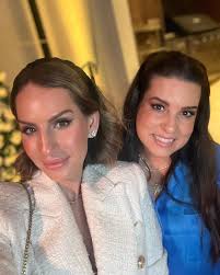 Graziela Buerger, LMT, CMLDT🧿🇧🇷 (@grazi.lmt) • Instagram photos and  videos