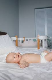 In der anfangszeit, wenn der neue das baby schläft mit uns. So Verhilft Ein Beistellbett Allen Zu Gutem Schlaf I Schlaraffia