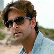 Hrithik roshan has taken special training for doing this kind of stunt from shanghai. Wallpaper Hrithik Roshan Apps Bei Google Play