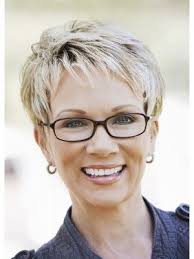 Those women over 50 & 60 who wear glasses should use small frames and change their glasses style frequently. 30 Fabulous Hairstyles For 50 Year Old Woman With Glasses