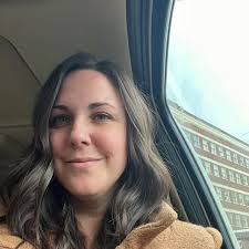 Ashley Antkowiak's Instagram, Twitter & Facebook