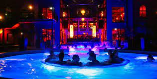 Bei der „nacht der lichter erstrahlt das ganze haus im. Saarland Therme Mit Funf Sternen Ausgezeichnet Saarlokal De