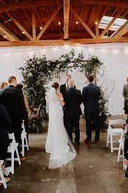 Rustic Industrial Seventh Place Wedding In Los Angeles Junebug Weddings Greenery Wedding Decor Elegant Wedding Inspiration Rustic Wedding Inspiration