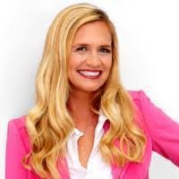 Erin Sisco's Instagram, Twitter & Facebook