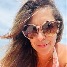 Iris Strange (irisstrange)