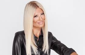 Check spelling or type a new query. Faih Skorda Aytos Einai O Neos Ths Syntrofos Meta To Diazygio Me Ton Giwrgo Liagka Magnesia News